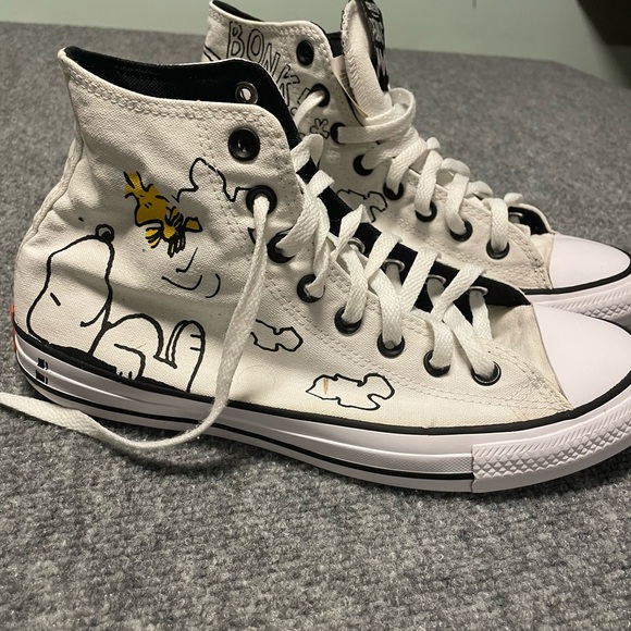 Converse Peanuts Black and White Sneakers - Picture 6 of 12